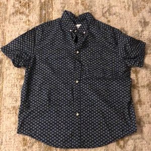 Men’s goodfellow button down shirt